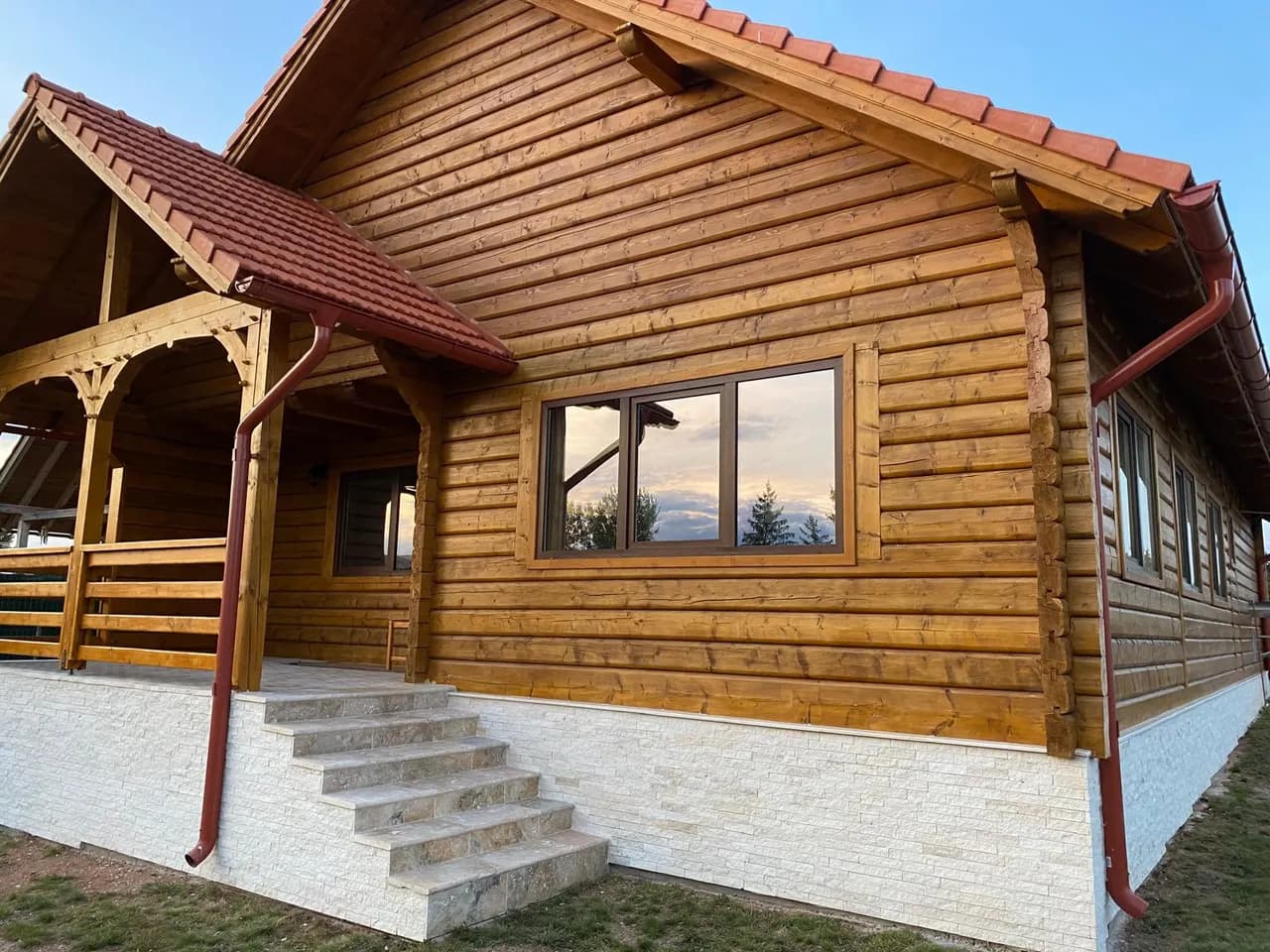 Cabana Măgura Mică vara, Călățele Pădure
